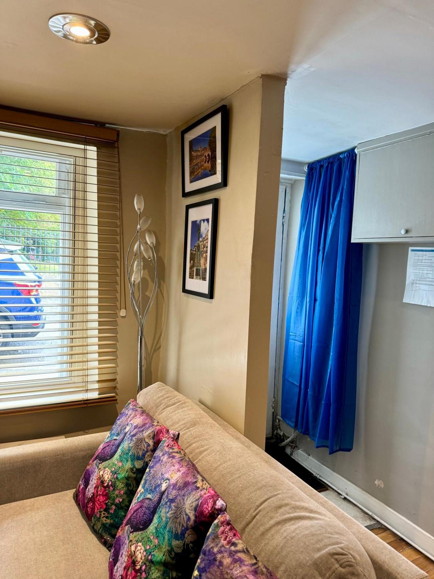Beautiful Townhouse Next To Royal Victoria Park And Botanical Gardens Within Easy Walking Distance To Bath City Centre Luaran gambar