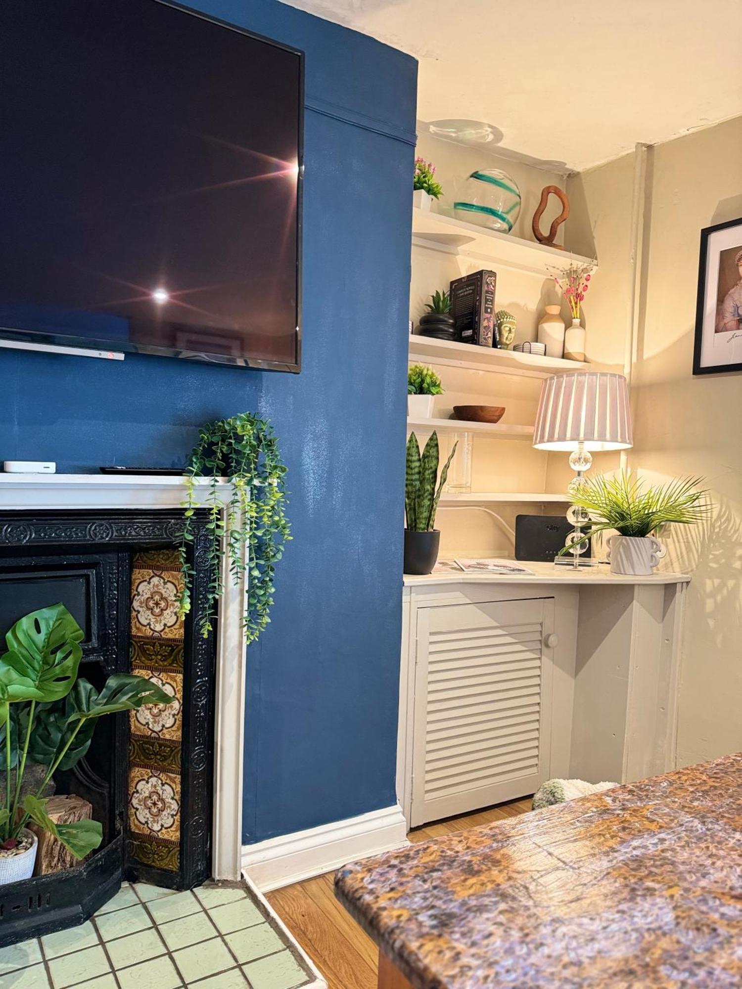 Beautiful Townhouse Next To Royal Victoria Park And Botanical Gardens Within Easy Walking Distance To Bath City Centre Luaran gambar